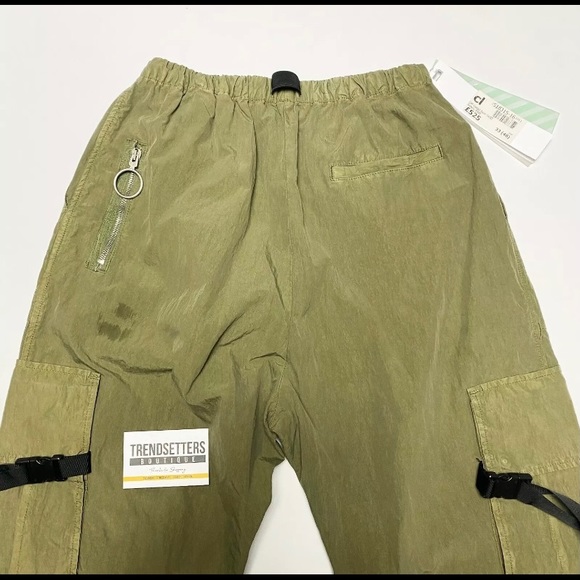 Offwhite Cargo Pants Used once (size 33) - Picture 8 of 12